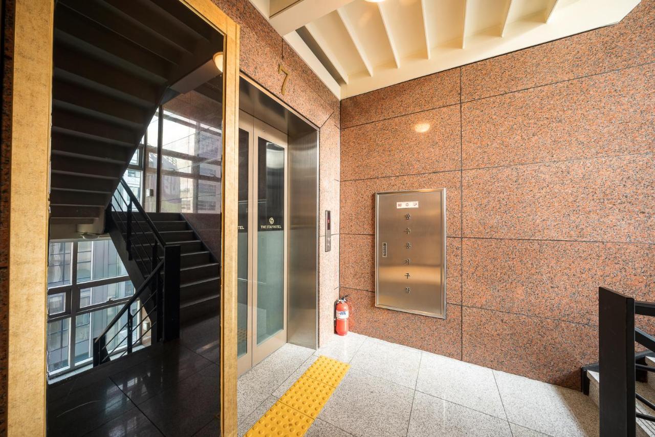The Stay Hotel Myeongdong Seoul Exterior photo